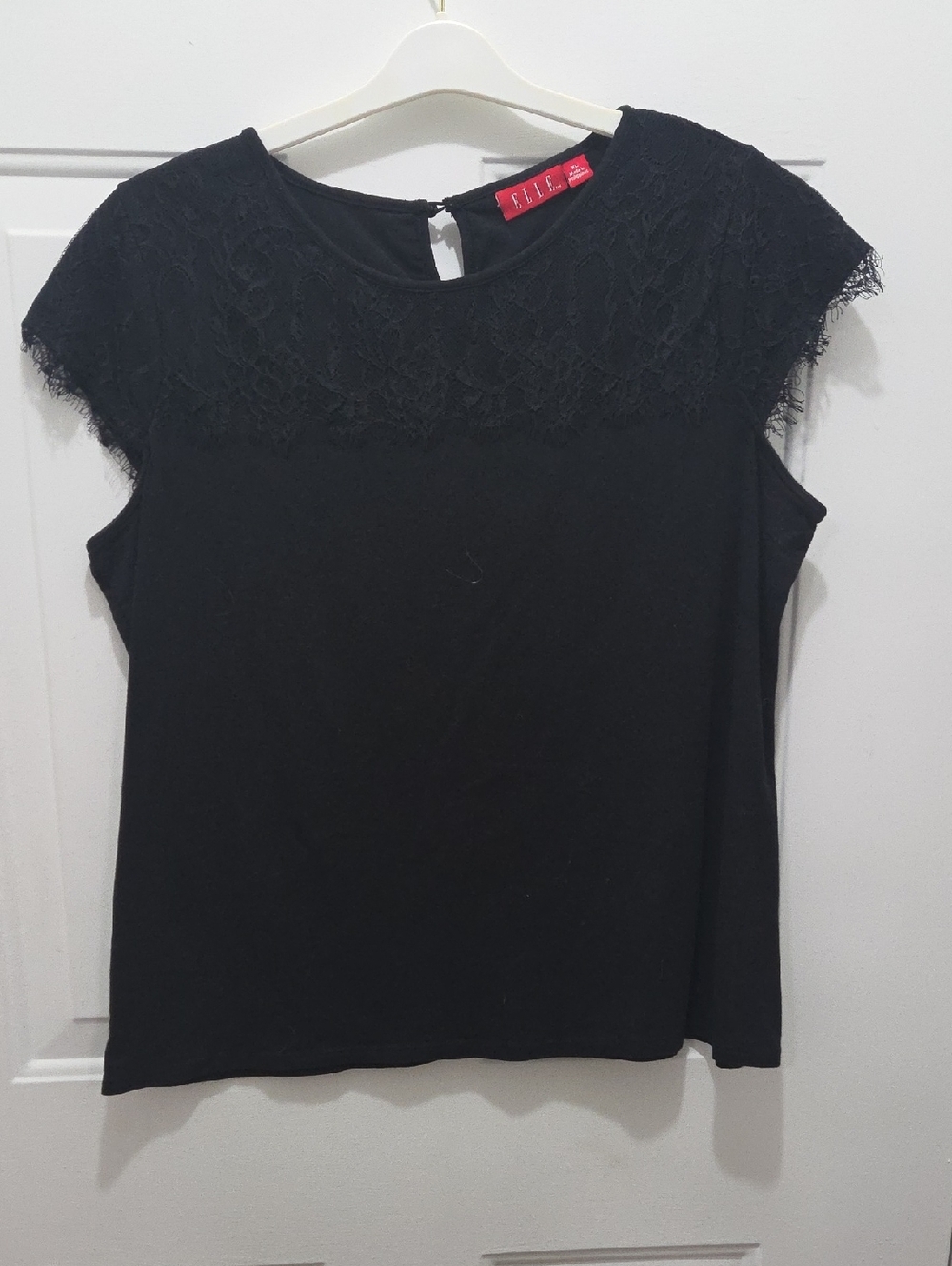 Elle Black Lace Yoke Cap Sleeve Blouse XL